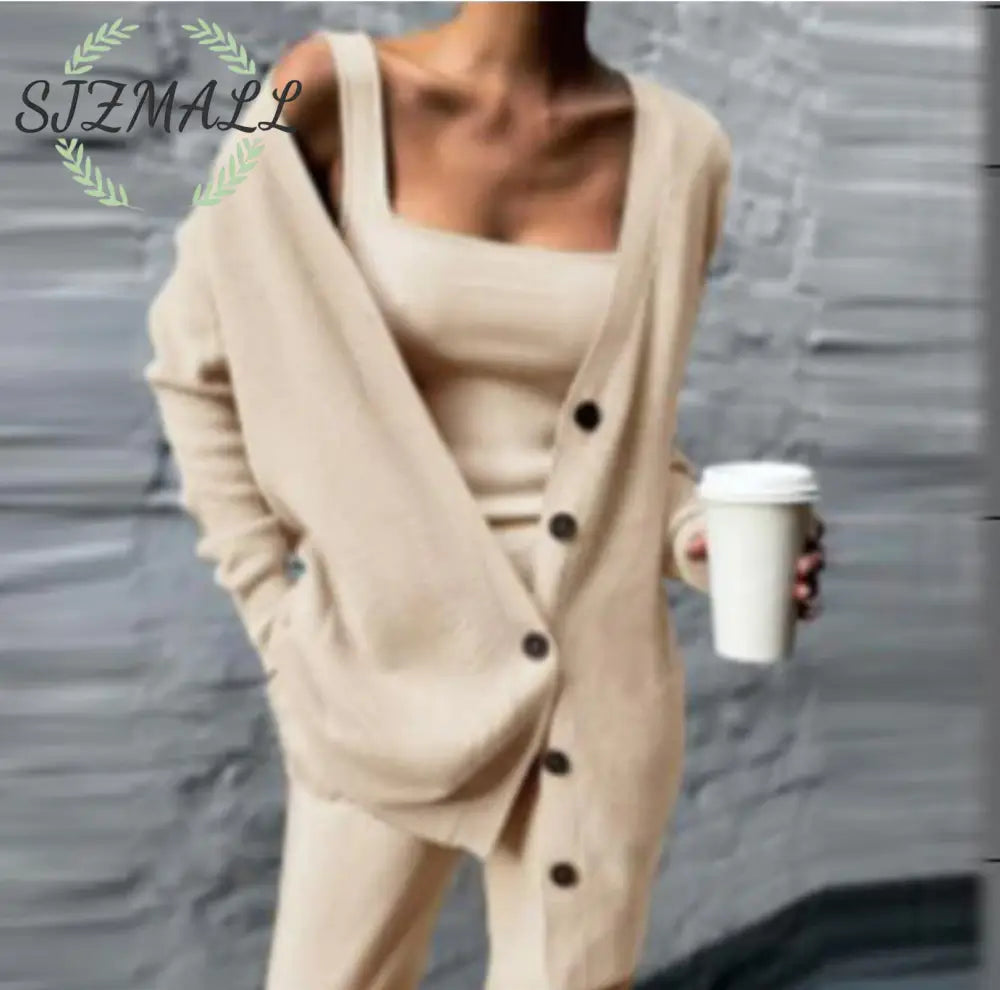 Comfortable Knitted Three-Piece Set - khaki / L