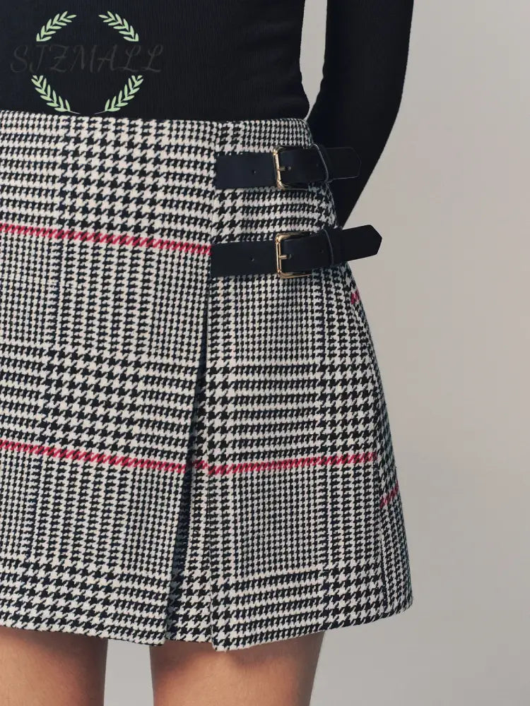 Double Belt Accent Houndstooth Mini Skirt