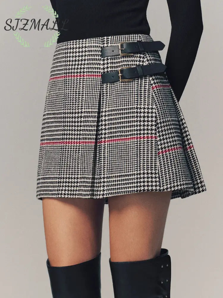 Double Belt Accent Houndstooth Mini Skirt - BlackandWhite / XS