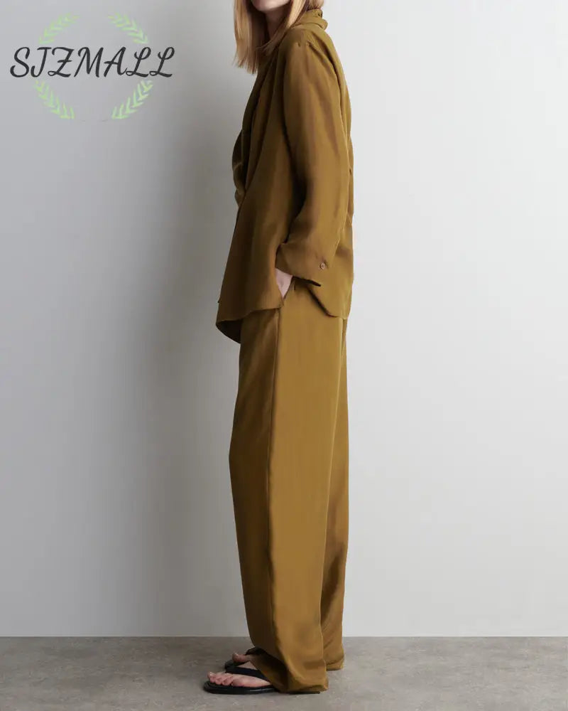 Fashionable Commuter Shirt & Pants Two-Piece Set