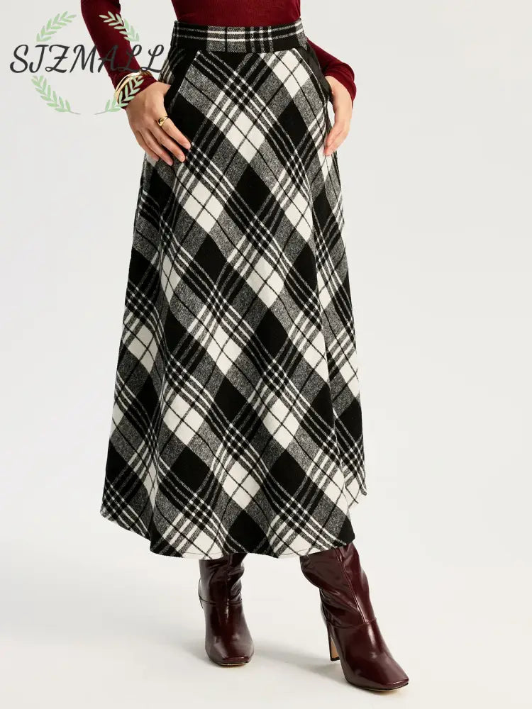 High Waist Line Flared Plaid Long Skirt - BlackandWhite / XS