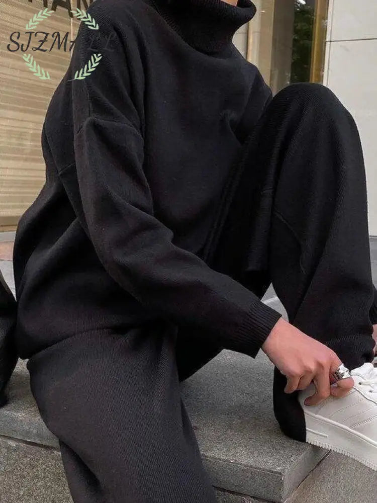 Knitted solid color loose casual suit