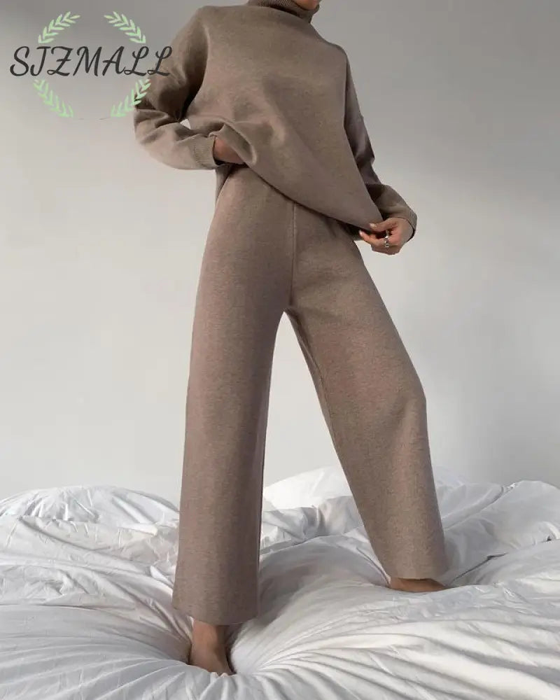 Knitted solid color loose casual suit - khaki / L