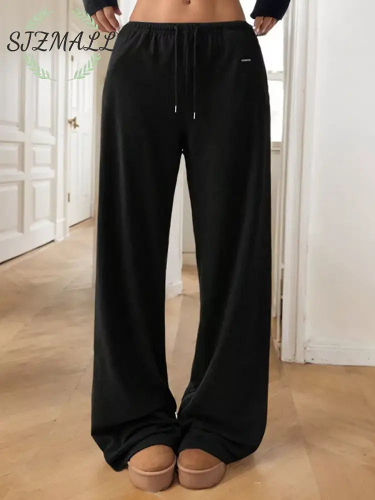 Relaxed Fit Drawstring Pants - Black / S